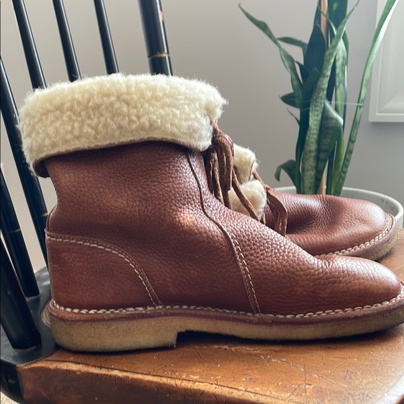 Cozy Brown Leather Duckfeet Arhus Boots with Shearling Cuff - Picture 6 of 8